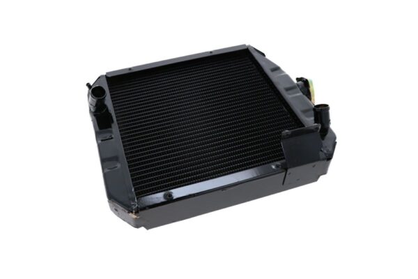 Radiador Yanmar YM1601, YM1602, YM1610, YM1702, YM1720, YM1802, YM1810, YM1820, YM2002, YMG1800, YMG2000 - Imagen 2