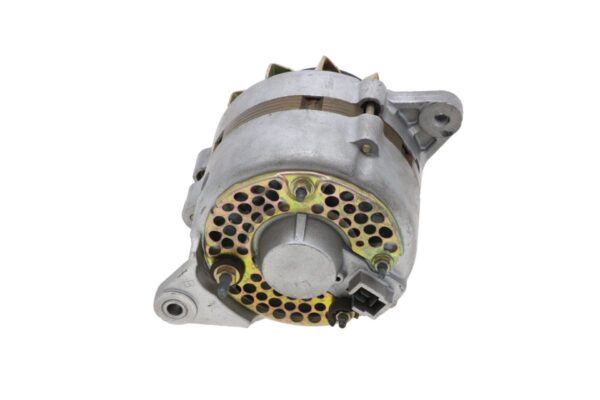 Alternador Kubota L-serie, M-serie, GV-serie, Shibaura, Ford / New Holland, Yanmar Marine, Toyota, Ransomes, Thomas, - Imagen 3