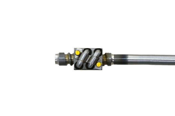 Eje de direccion Kubota B5200, B6200, B7200 - Imagen 7