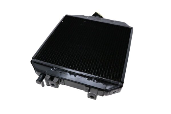 Radiador Kubota Bulltra B1-14, B1-15, B1-16, B1-17, B40 - Imagen 3