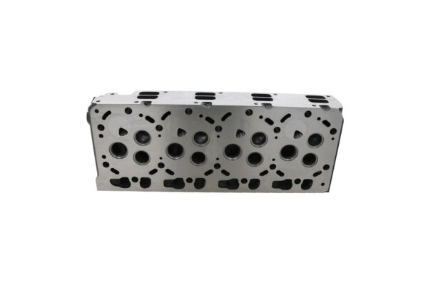 Culata Kubota V3300 (12 Válvulas Inyección Indirecta) - Imagen 4