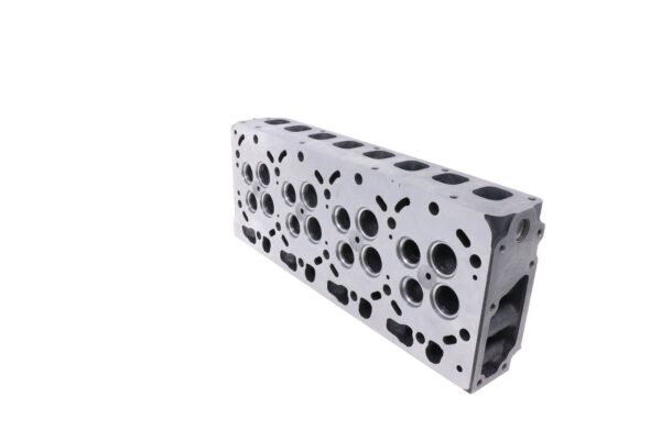 Culata inyección directa 16V Kubota V3300 16V, V3600 16V, V3800 16V, Volvo D3.8E, - Imagen 4